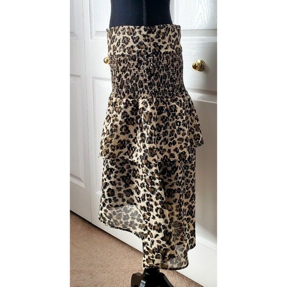 NEW Walter Baker Ruffle High-Low Skirt Back Zip Super Cute! MSRP: $168.00 Size 8 - Picture 3 of 8